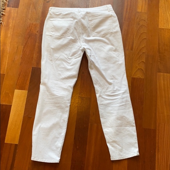 Eileen Fisher White Organic Cotton Jeans, Size 10 - Picture 10 of 11